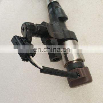 High quality and popular fuel injector 095000-6593