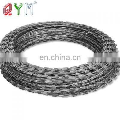 Galvanized Concertina Razor Wire Mesh Fence Factory photo-2