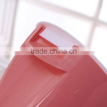 Cartoon Duck Bevel Desktop Trash Can for Children photo-4