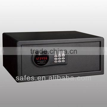 Hotel room safe box