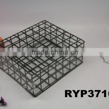 RYP3710 Bird feeder