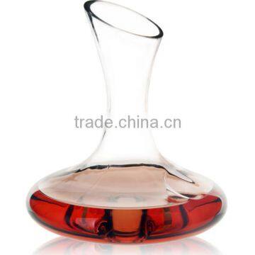 Single clear handmade magic glass wine decanter for wine