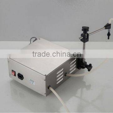 2015 New Hot Selling Small-scale Semi Automatic Liquid Filling Machine photo-4