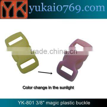 Yukai color change plastic paracord buckle for 10mm webbing/curved plastic release buckle