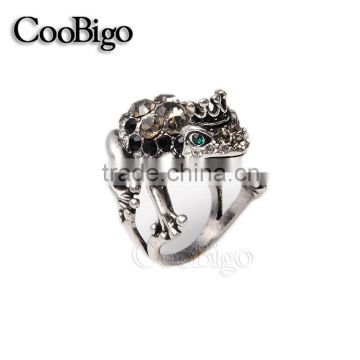 Fashion Jewelry Cool Frog Prince Rhinestone Ring Women Party Show Gift Dresses Apparel Promotion Accessories