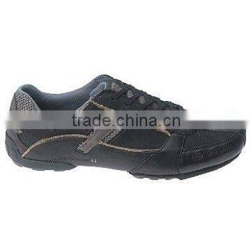 latest men's casual shoes