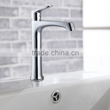 Polished and Chrome Finish UPC Water Supply Brass Basin Faucet