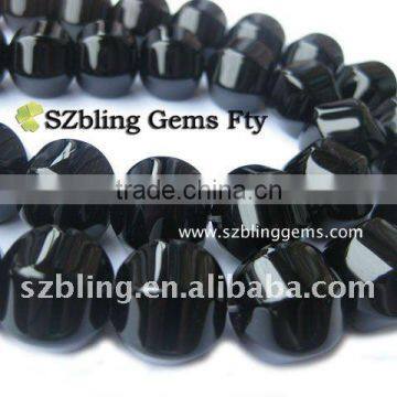 Lowest cost natural stone jewelry black onyx lantern carved beads