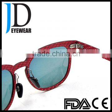 Old Fashion High-tech Look Red Carbon Fiber Sunglasses With Custom Logo