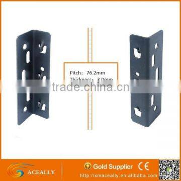 Qualified Steel Pallet Racking Three-Rivet Dexion Beam Connector