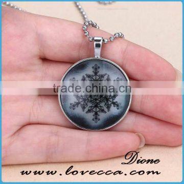 Holiday Necklace Holiday Jewelry Vintage Santa Christmas Jewelry Necklace photo-4