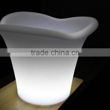 100% PE Plastic Luminous Led Plastic Flower Pot Furniture photo-6