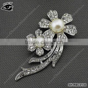 Rhinestone brooches Fashion design brooch for Dress clothing