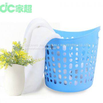 Plastic Dirty Clothes Basket, Basket of Dirty Laundry