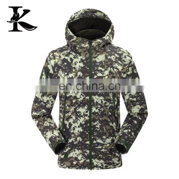 Custom high quality men camouflage softshell jacket