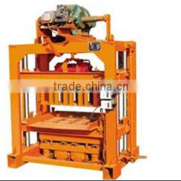 Semi-automatic cement brick making machine