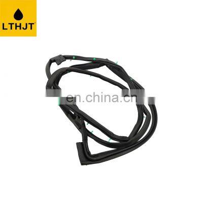 High Quality Auto Parts OEM 67872-60100 Rear Door Weatherstrip For Land Cruiser Prado 2003-2010