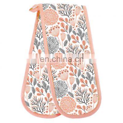 2022 latest design 100% Cotton Printed kitchen Heat Long Oven Mitt Glove Double