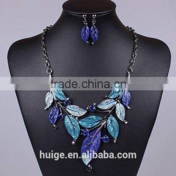 2015 Yiwu Jewellery High Quality The Maple Leaf Pendant Necklace Quality Choice photo-3