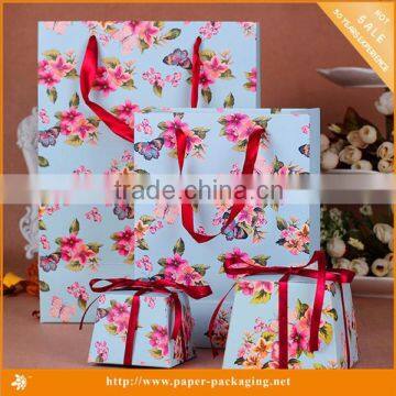 Beautiful Flower Cover Wedding Paper Indian Wedding Gift Bags photo-3