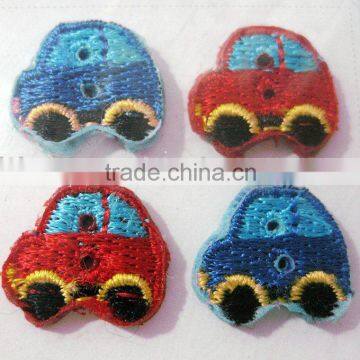 Embroidered button set