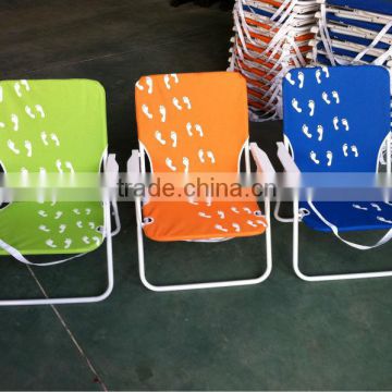 Folding low beah chair