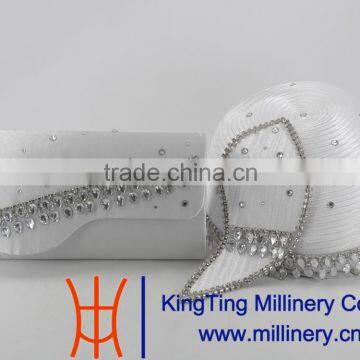 White Color With Broach Ladies Evening Bag And hat For Church