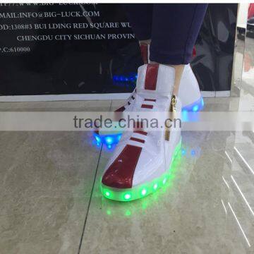 New Fashion LED Shoes for Wholesale Unisex Cool Shoes