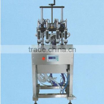 Vacuum type stainless steel six heads perfume filling machine