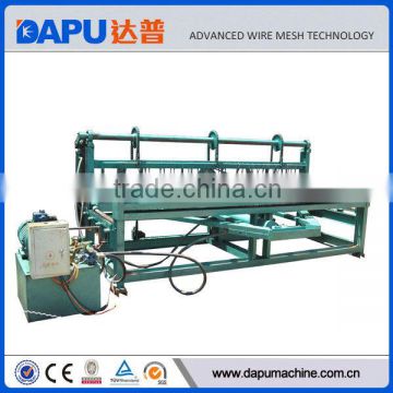 Automatic square crimped wire mesh making machine