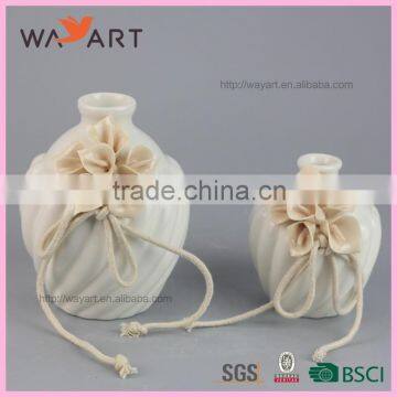 Elegant Flower White Ceramic Lavender Essential Oil
