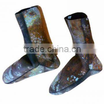 Hot sale Men Gender and Adults Age Group neoprene camouflage diving socks DS01