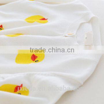 Girls Stylish Design Cartoon Fleece Print Coat in Spring photo-4