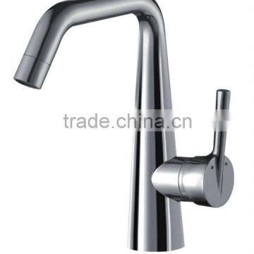 Deck Mounted Single Handle Cheap Bathroom Hot&Cold Water Basin Faucets Taps KL-2033