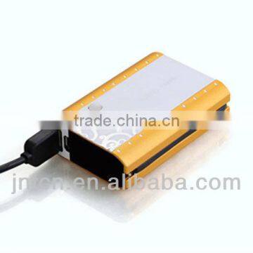 Dual output 5600mAh mobile phone charger 010