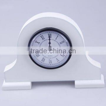 Home Decoration MDF Table Clock With The High Quality