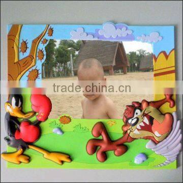 plastic pictur frame with cartoon shape