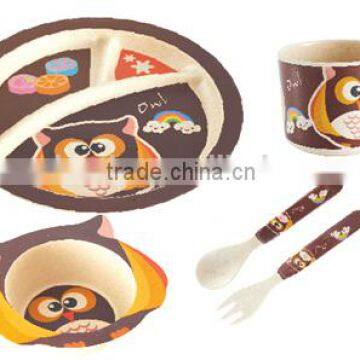 Biodegradable bamboo fiber material Cute animals design Kid Dinner Set