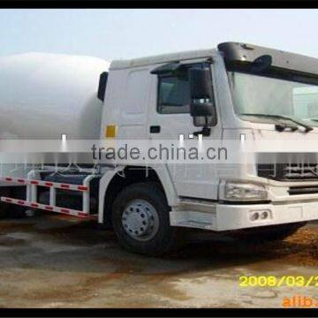 China Sinotuck howo 8m3 concrete mixer trucks for sale CNHTC