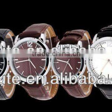 2013 Fashion Couple leather round case Watch