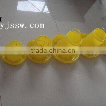 Chicken Tube Feeder / Plastic Chicken Feeder / Automatic Chicken Feeding Barrel