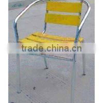 Outdoor colored aluminum chair