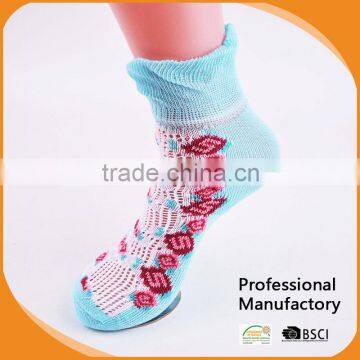Hot Sales Lady Jacquard Rumi Socks With Pointelle Pattern photo-2