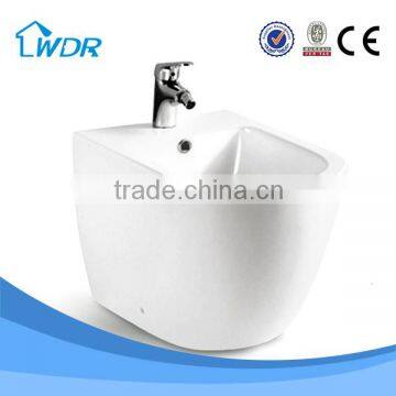 Healthy chaozhou ceramic wall hung chinese bidet