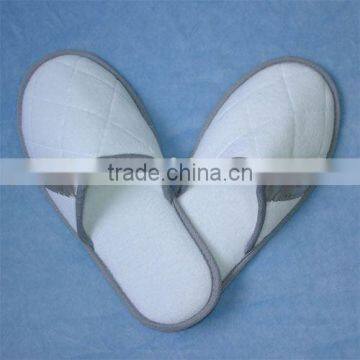 Diamond cotton velour / velvet slipper with satin strip