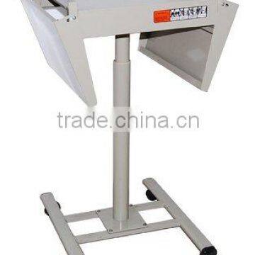 AVT-74-1 Adjustable Projector Trolley