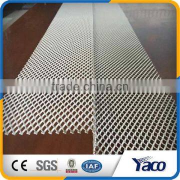 Bright Surface Diamond-shaped Streched Steel Wire Mesh