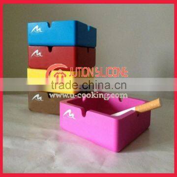 High qualtiy fancy silicone ashtray wholesale