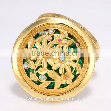 Metal Hollow Out Folding Pocket Mirror photo-5