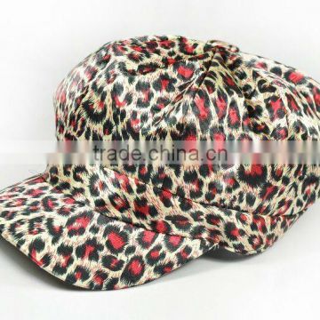 WOMAN PEAK CAP